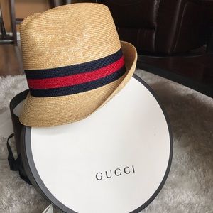 Authentic Men’s Gucci Woven Straw Fedora